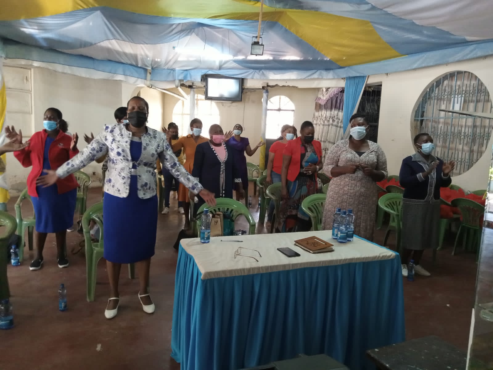 Community in formation
